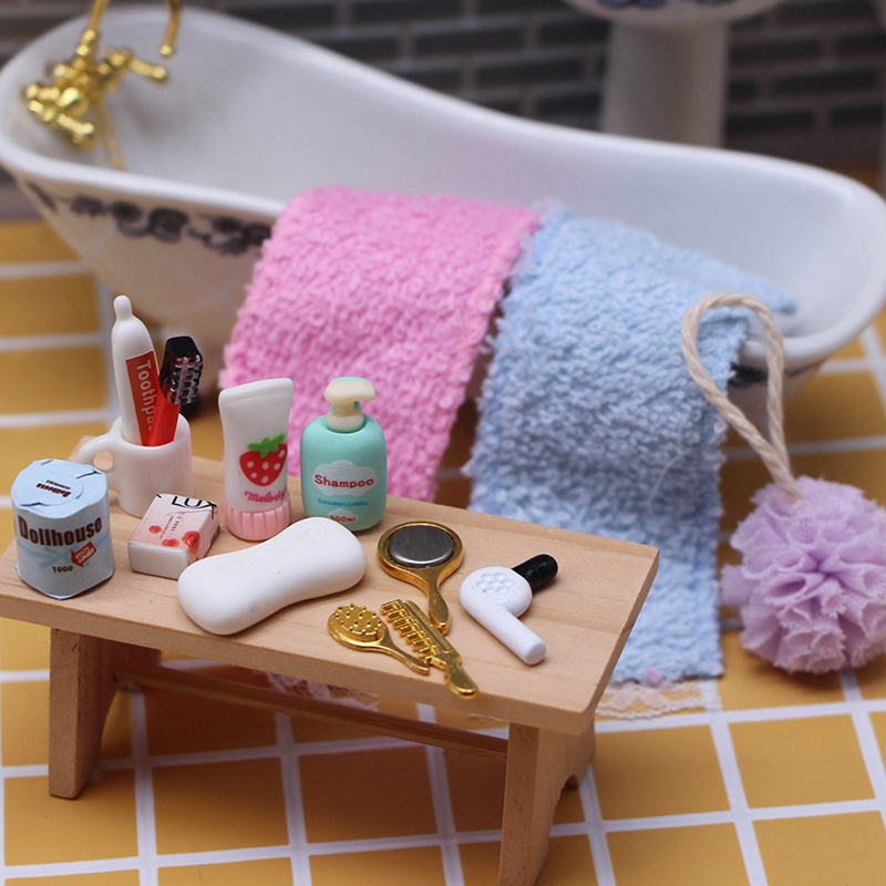 Kids Toys Kit - Puppenhaus Miniatur Praktisches Badezimmerzubehör Haartrockner Spiegel